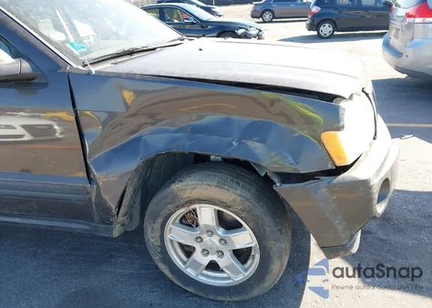 2006 Jeep Grand Cherokee Laredo/Columbia/Freedom from USA, damaged, VIN 1J8GS48K46C143233